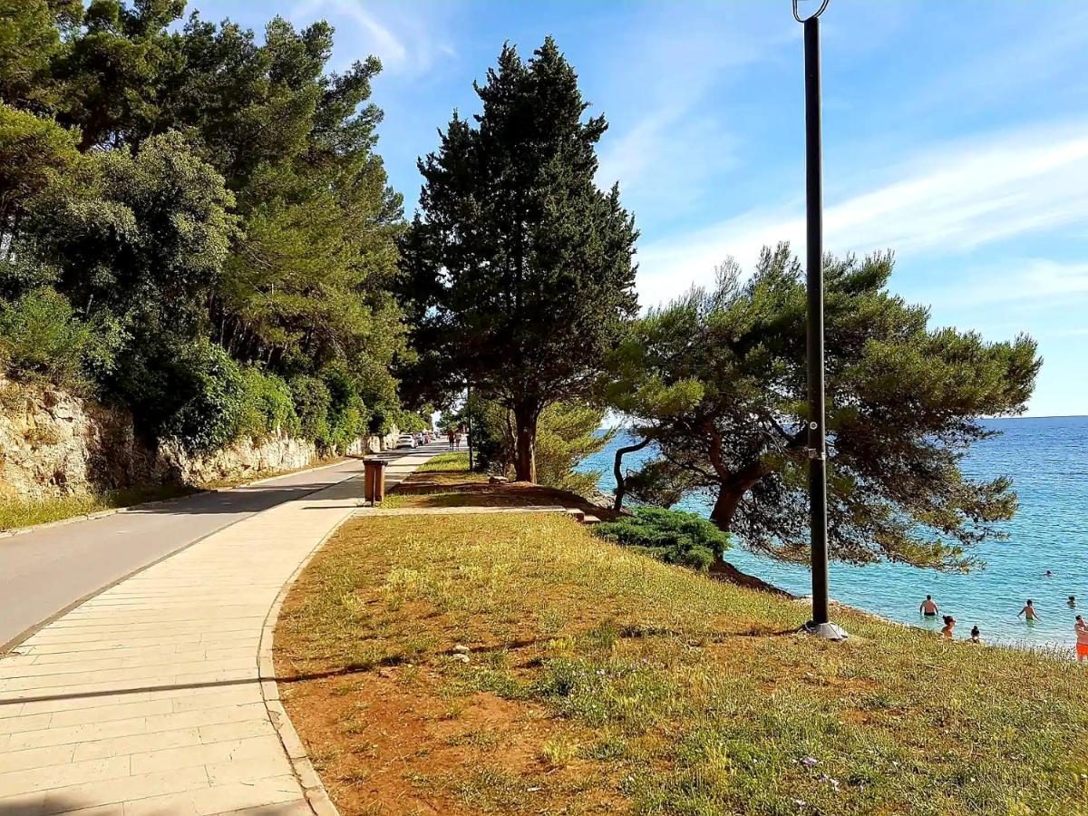 Apartment Mon Chéri-located in a quiet neighbourhood near beaches FREE PARKING Pola Esterno foto